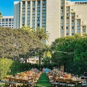 Fashion Island Hotel